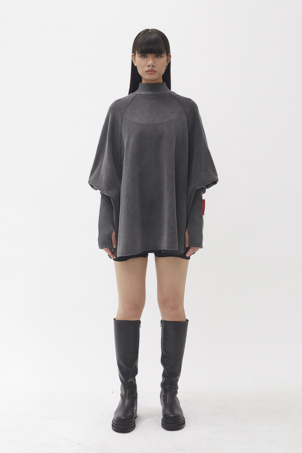 FINGER POINT SLEEVE PANCHO - GREY